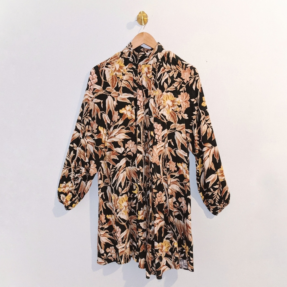 NWT H&M Dark Green Floral Trapeze Dress SZ 4